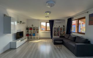 Casă modernă cu 5 camere, garaj și curte mare, mobilată in Corbu - Poză 10