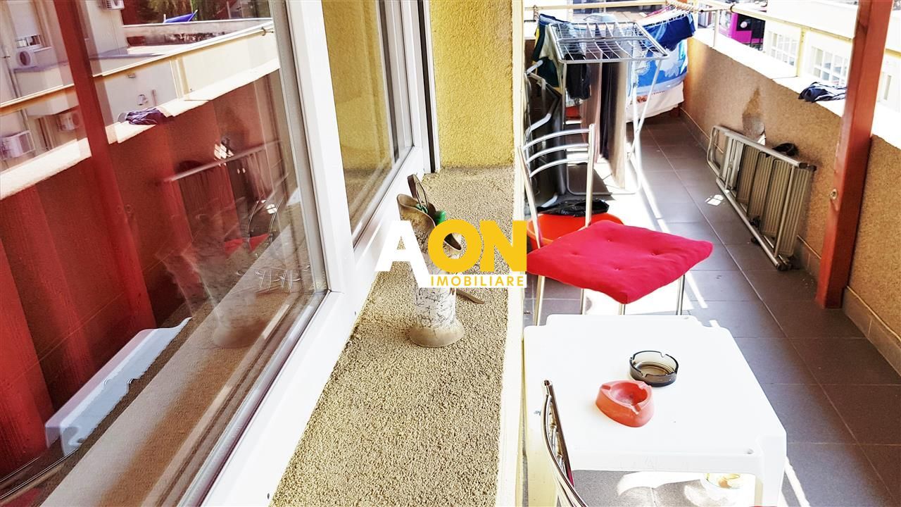 Apartament 4 camere, 78 mp utili, et.1, cu garaj si boxa - Poză 10