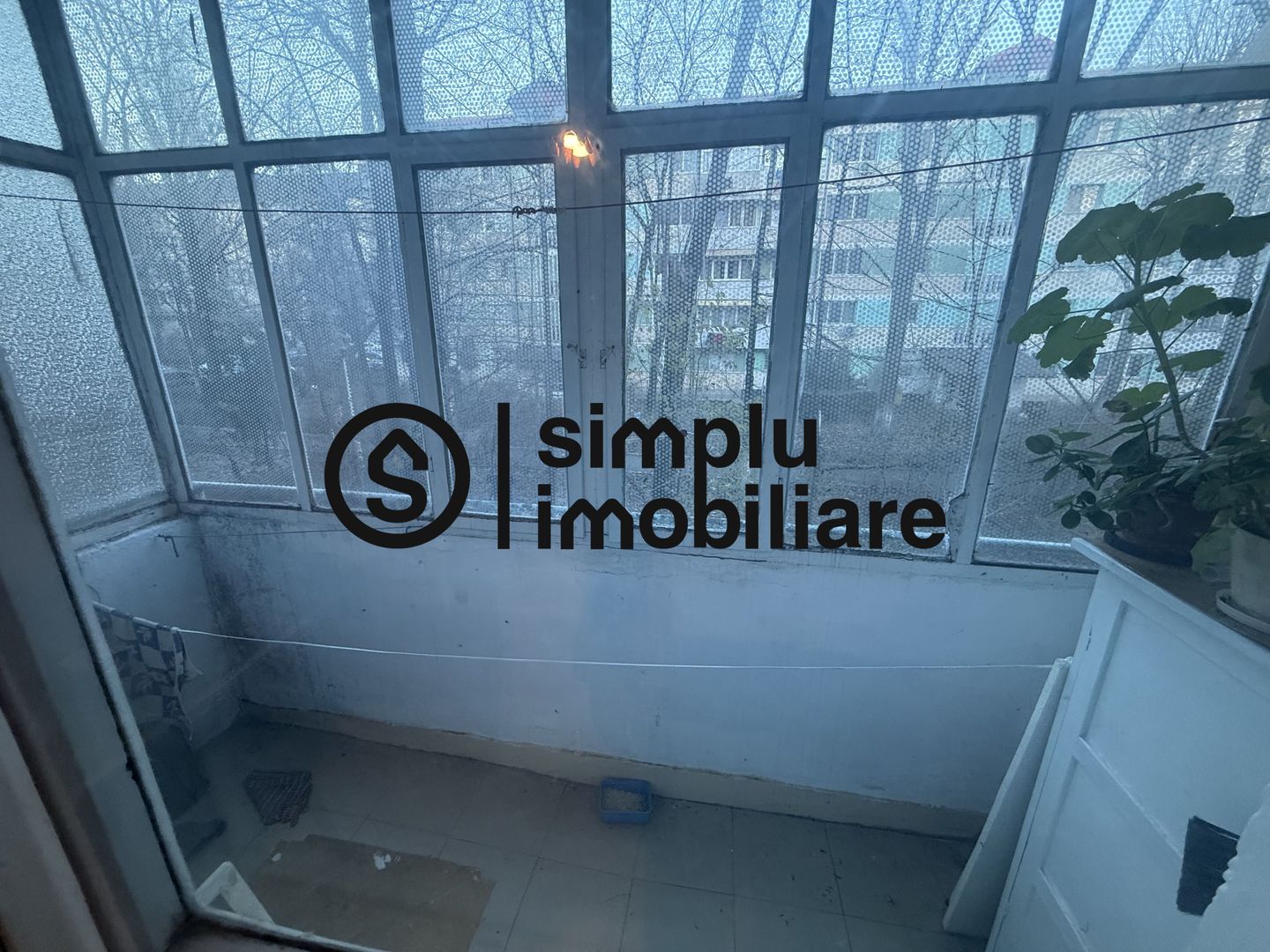 3 camere semi, etaj 2/4, Rovine - 134 900 Euro - Poză 12