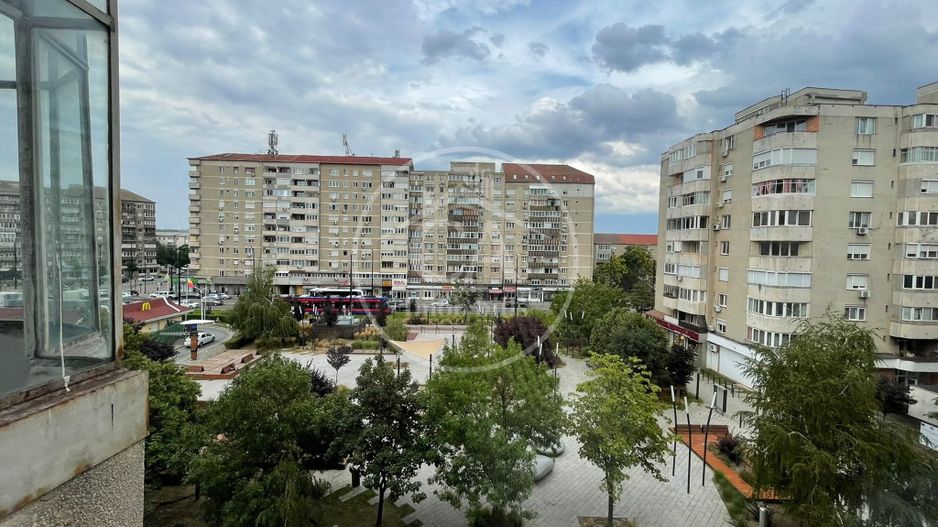 Apartament de închiriat cu 2 camere în zona Nufărul, Oradea - Poză 8