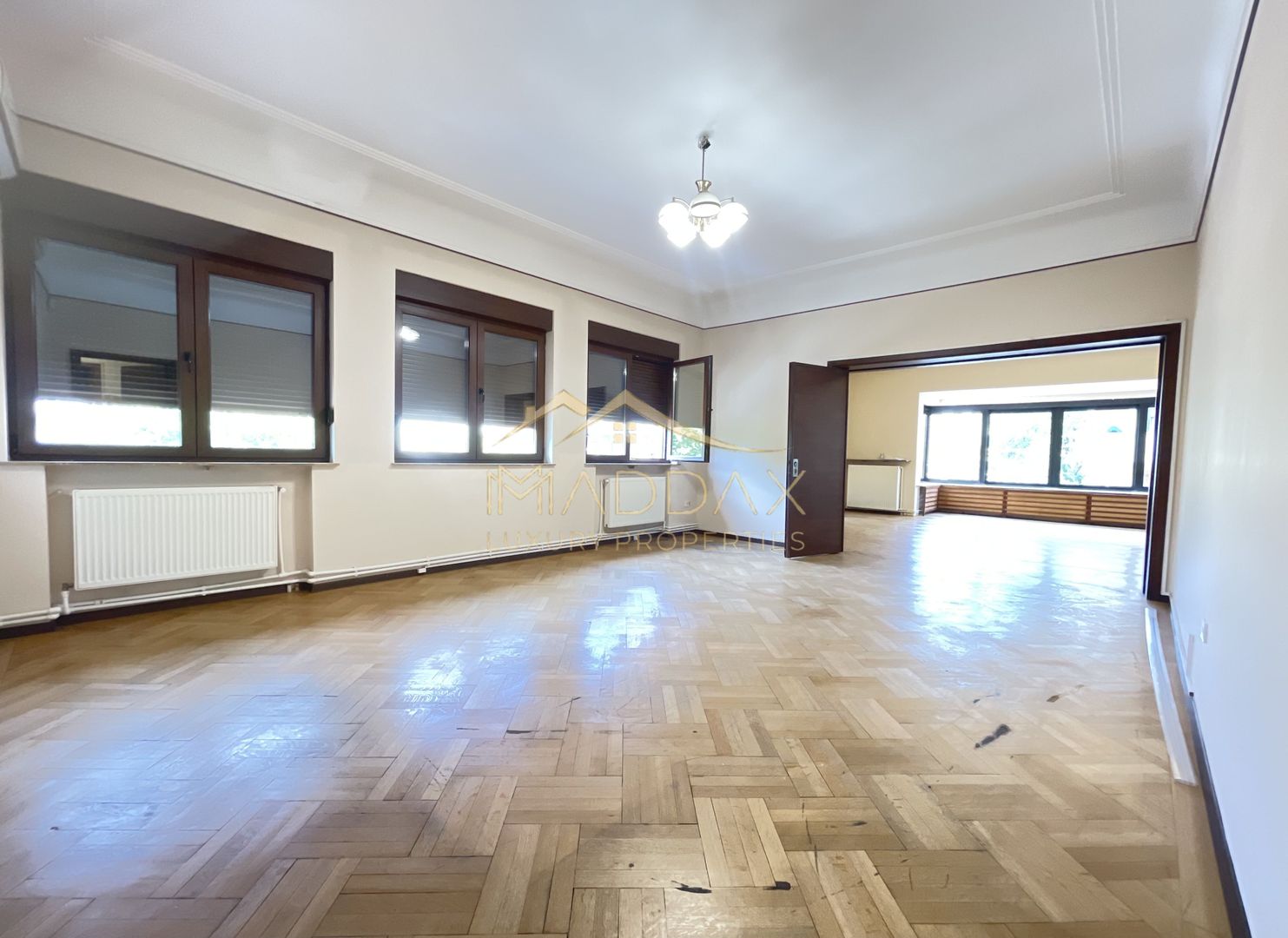 Resedinta interbelica premium **5 camere**252 MP***//Lascar Catargiu - Poză 10
