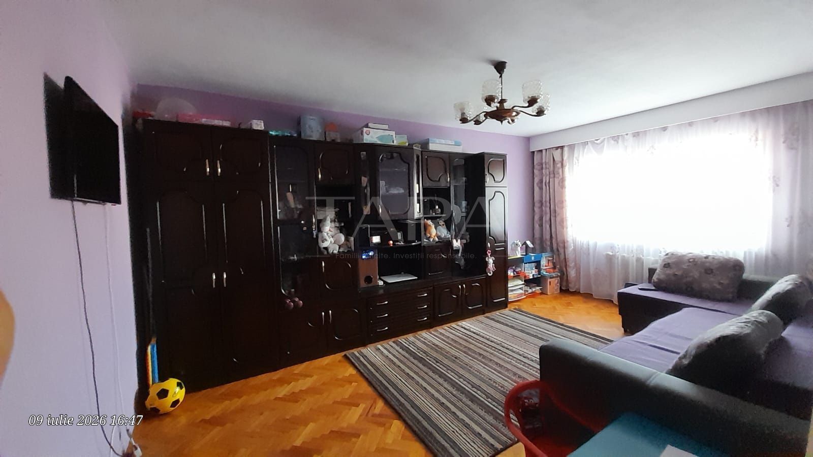 Apartament decomandat cu 2 camere, garaj și beci, Mărăști. - Poză 2