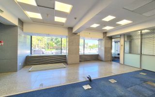 Spațiu comercial zona Centru Civic -  370 mp - Poză 2