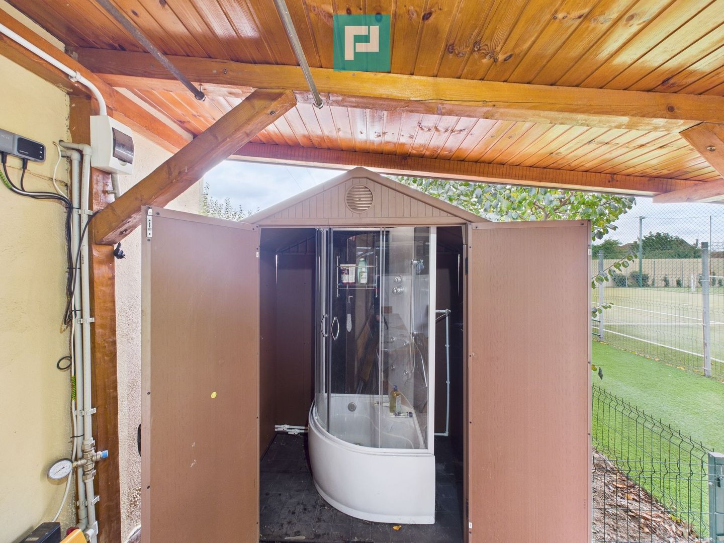 Casă exclusivistă cu 4 camere, în Secusigiu, Arad - Poză 16