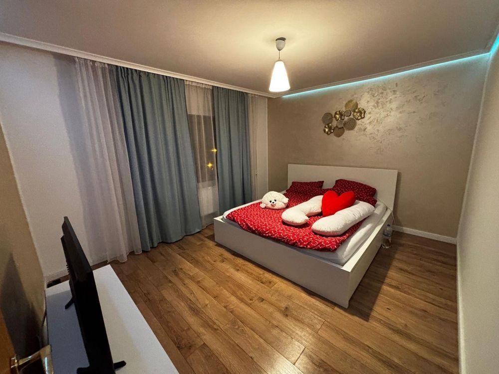 Steaua | 2 Camere | Decomandat. - Poză 1