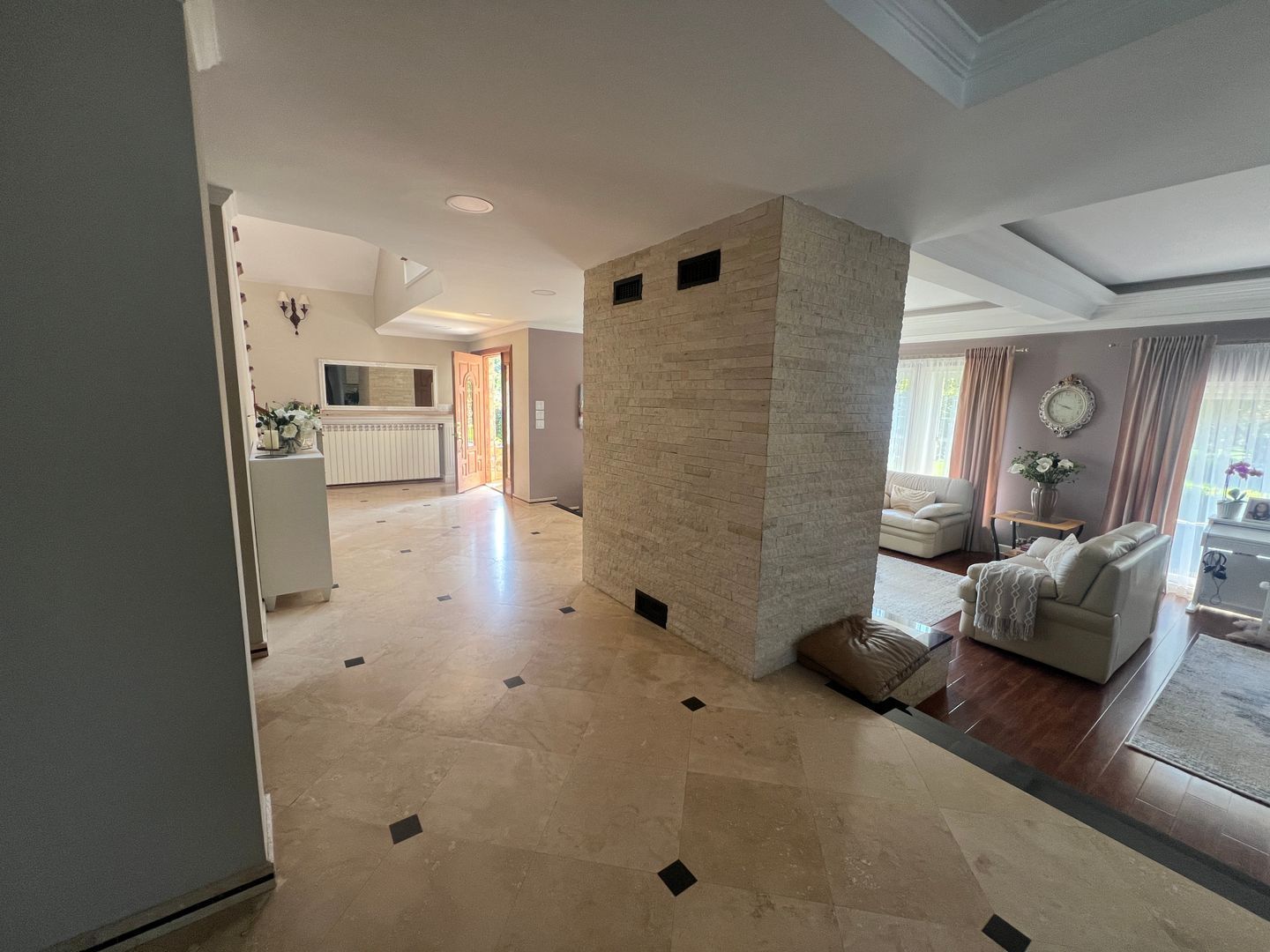 Vila Burdujeni | Complet Mobilată | 265 MP Utili - Poză 2