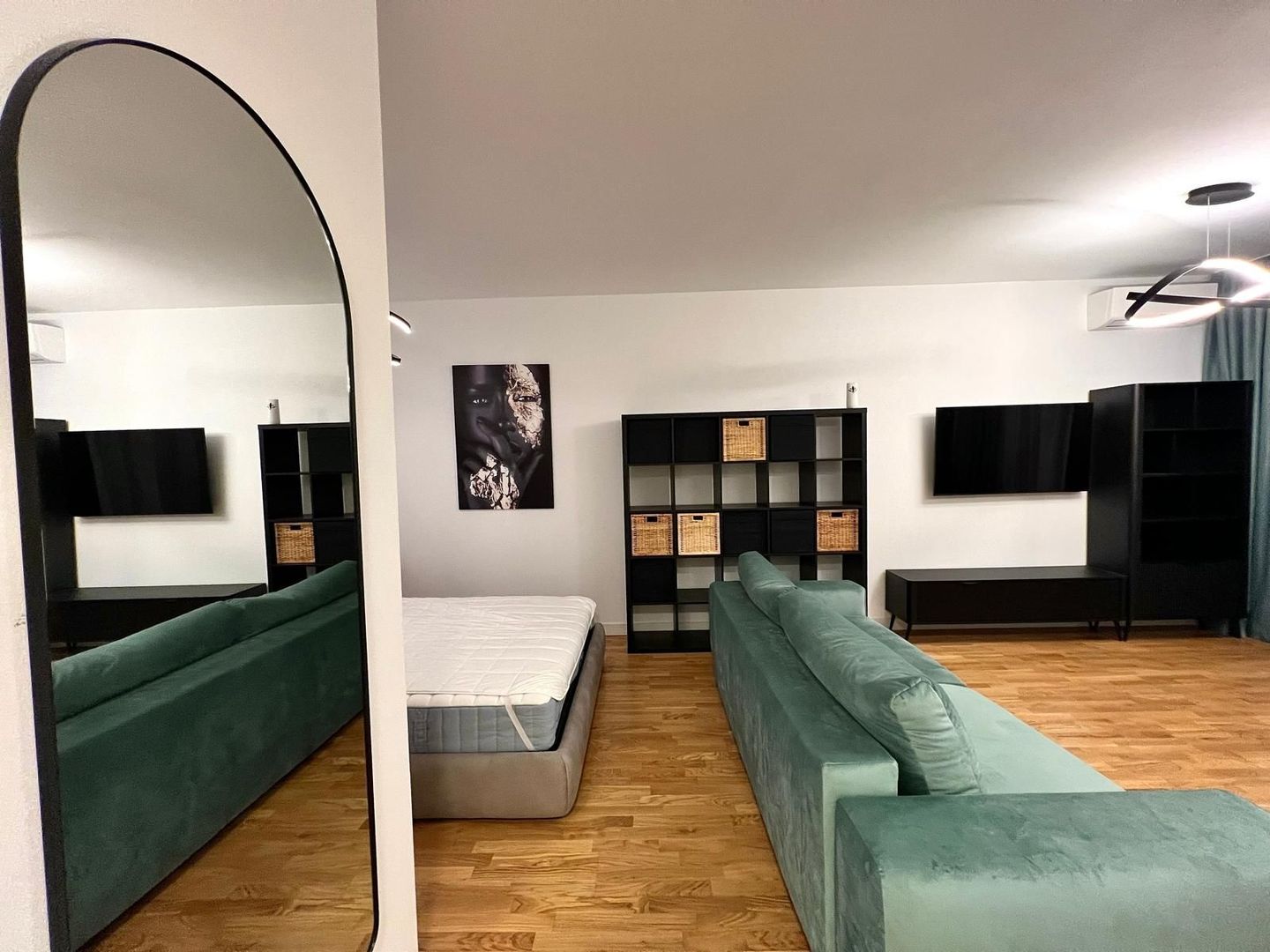 Studio cu gradina de 34 mp Pipera | De inchiriat | Complex cu piscina - Poză 3