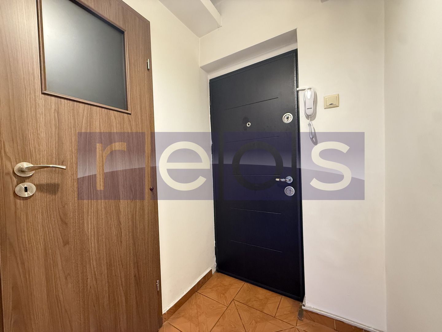 VANZARE 3 CAMERE | ZONA TITAN | MOBILAT SI UTILAT - Poză 12