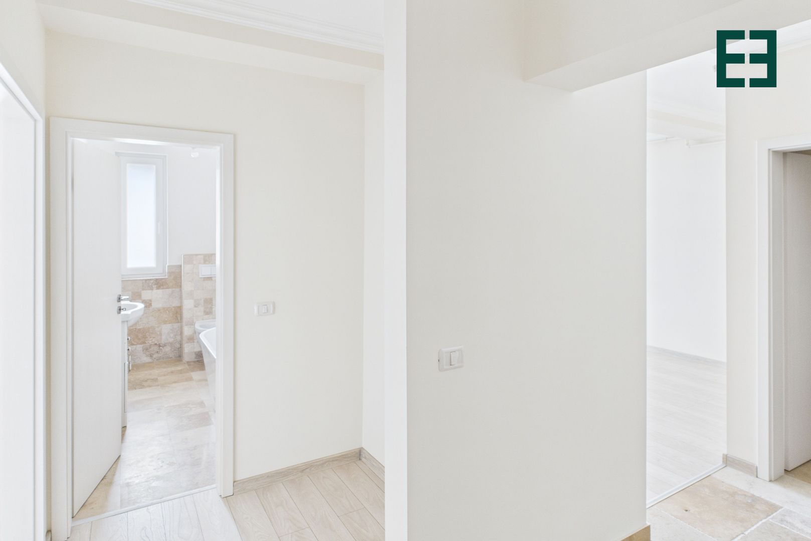 Apartament nou cu 2 camere et. 3 și loc de parcare - Giroc - Timișoara - Poză 9