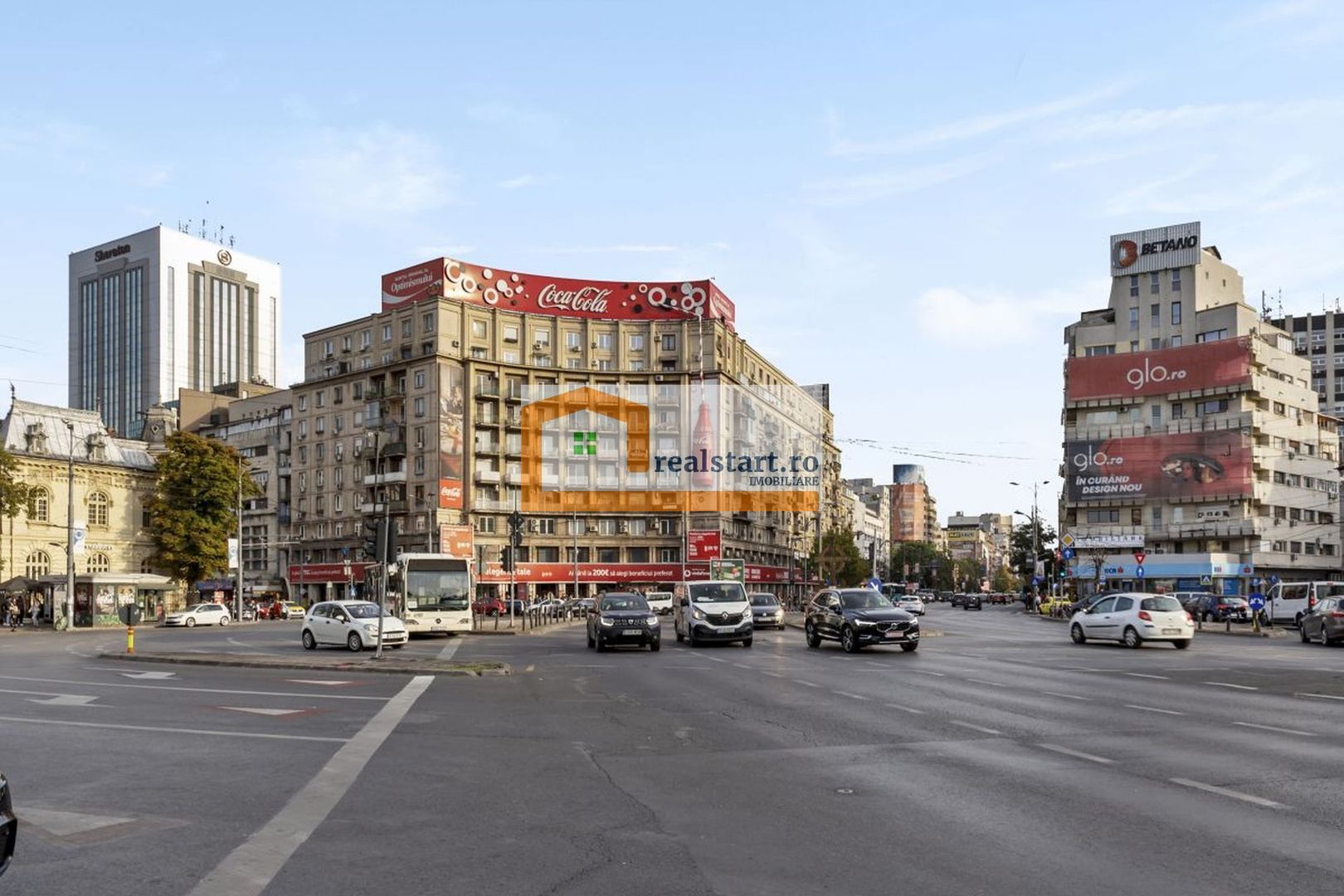 Pta Romana, Vedere spectaculoasa, Renovat total, inclusiv instalatii - Poză 11