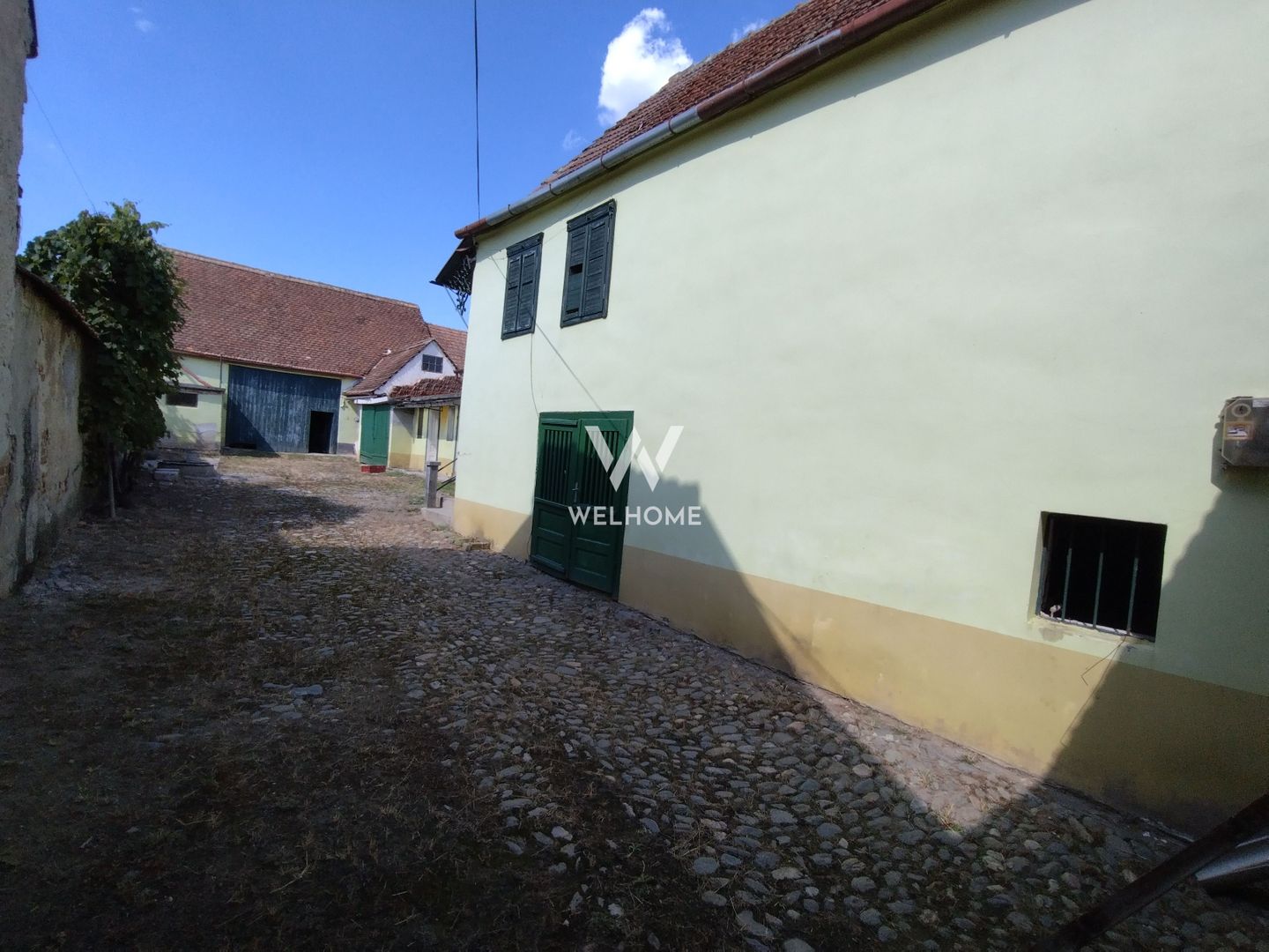 Casa 4 camere, curte si gradina 673 mp, com.Ludos - Poză 3