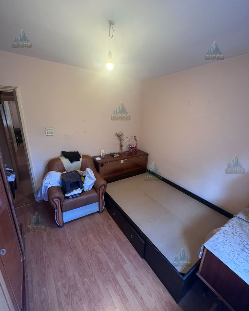 Apartament 3 camere de vânzare – Zona Centrală - Poză 17