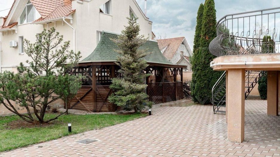 Vânzare, casă, 3 nivele + 6 ari, str. Grenoble, Botanica - Poză 5