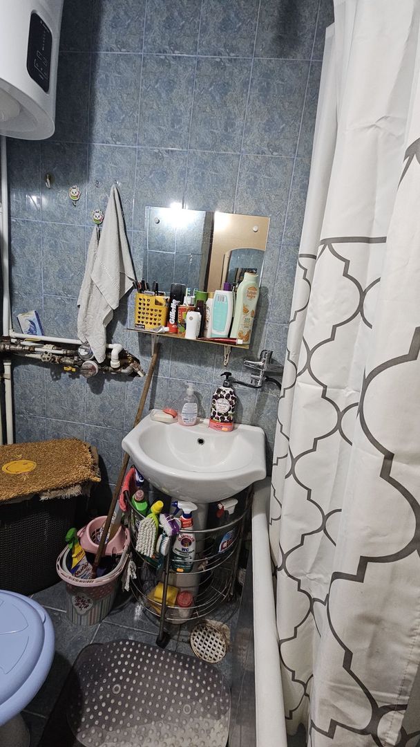 Apartament 3 camere - zona Valea Roșie - Poză 4