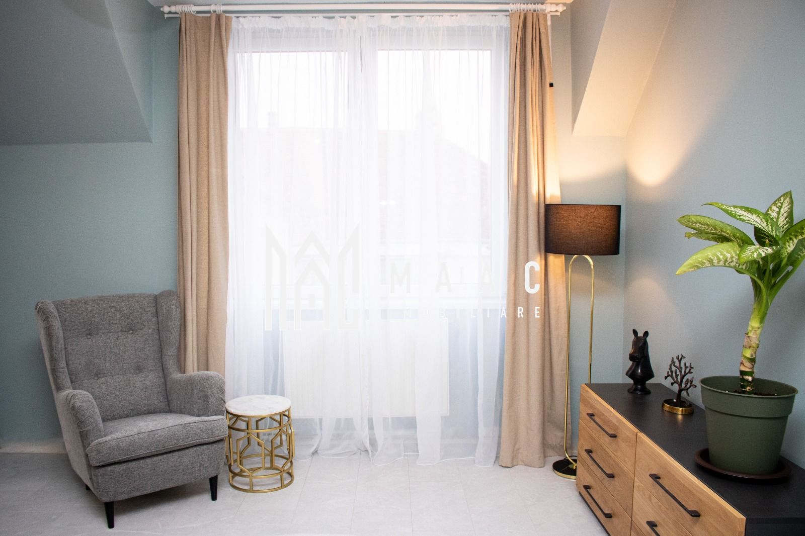 Apartament 3 camere | Etaj 1 | Renovat | Curte | Central - Poză 23