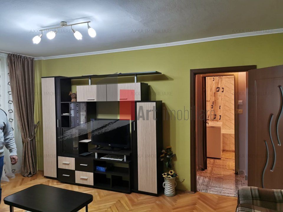 APARTAMENT 2 CAMERE PANDURI - Poză 1