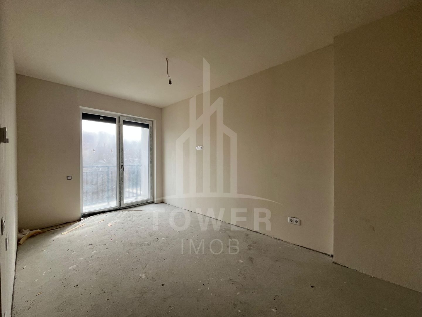 Apartament cu trei camere in Turnisor - Poză 4