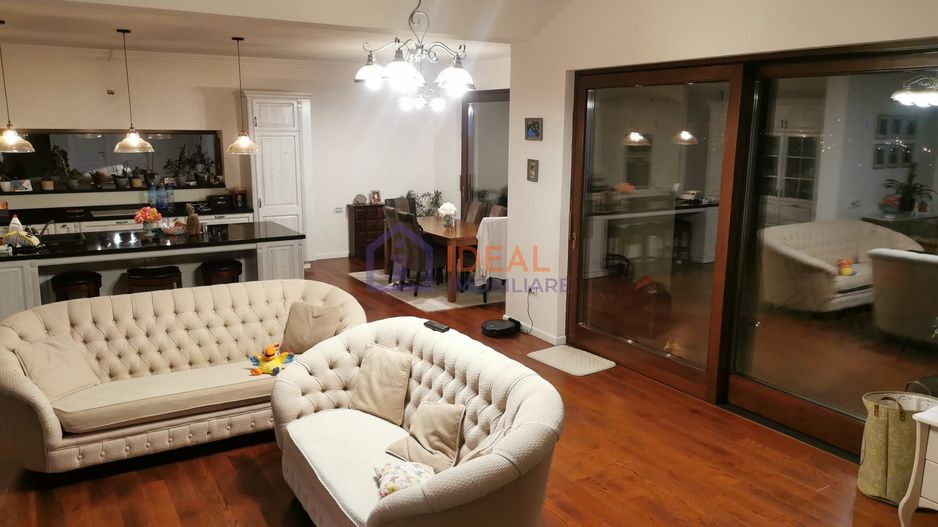 Vila cu 4 camere si teren de 700 mp, in Gusterita - Poză 8