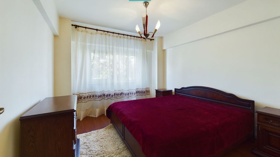 Apartament cu două camere, etajul 1. - Poză 3