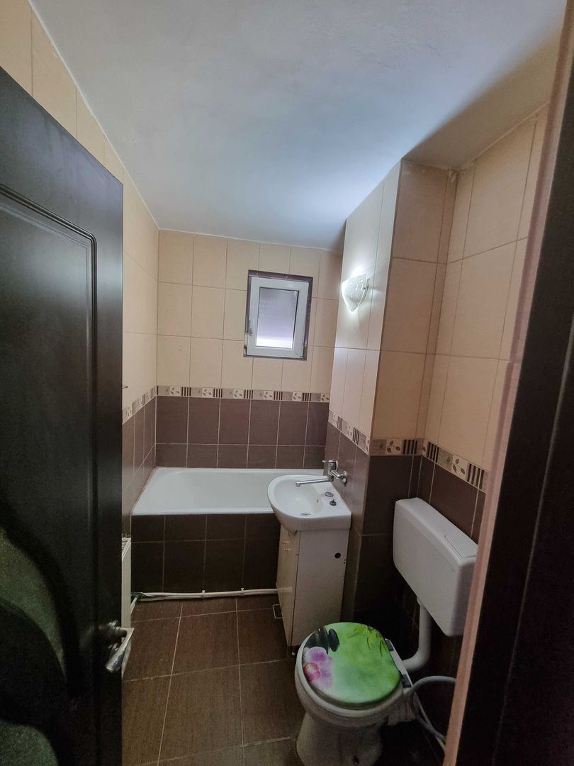 BRASADAS vinde ap cu 2 cam PARTER 42 mp Botizului. - Poză 2