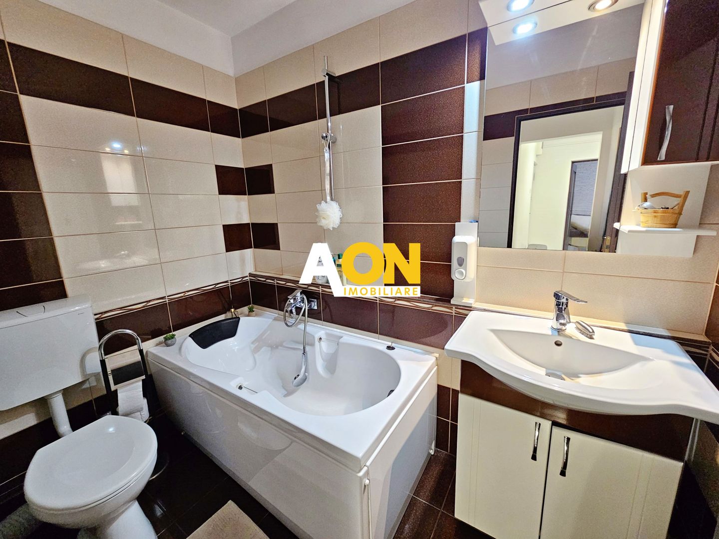 Apartament 2 camere, decomandat, 55 mp utili, mobilat, et. intermediar - Poză 10