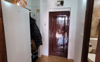 Garsonieră modernă de închiriat lângă BIG - Poză 3