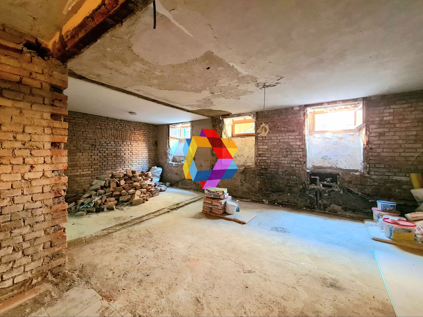 Spatiu comercial de închiriat Brasov  - 60 mp # plus-imo.ro - Poză 1