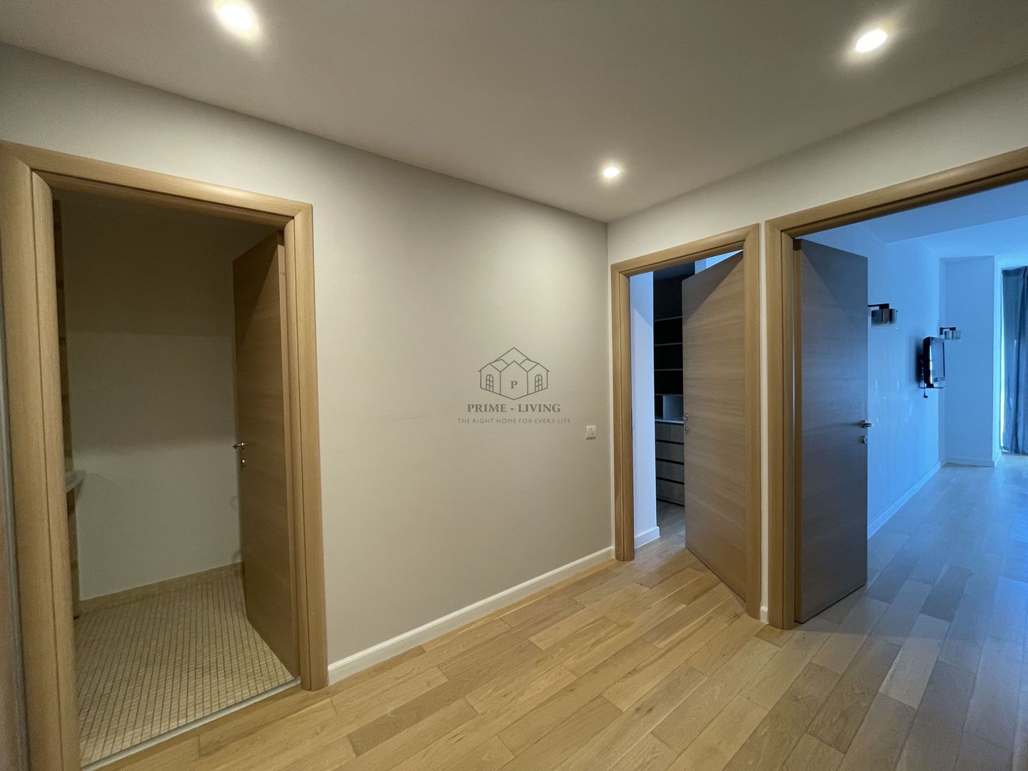 APARTAMENT CU 3 CAMERE LA INCHIRIERE IN COMPLEX REZIDENTIAL - Poză 8