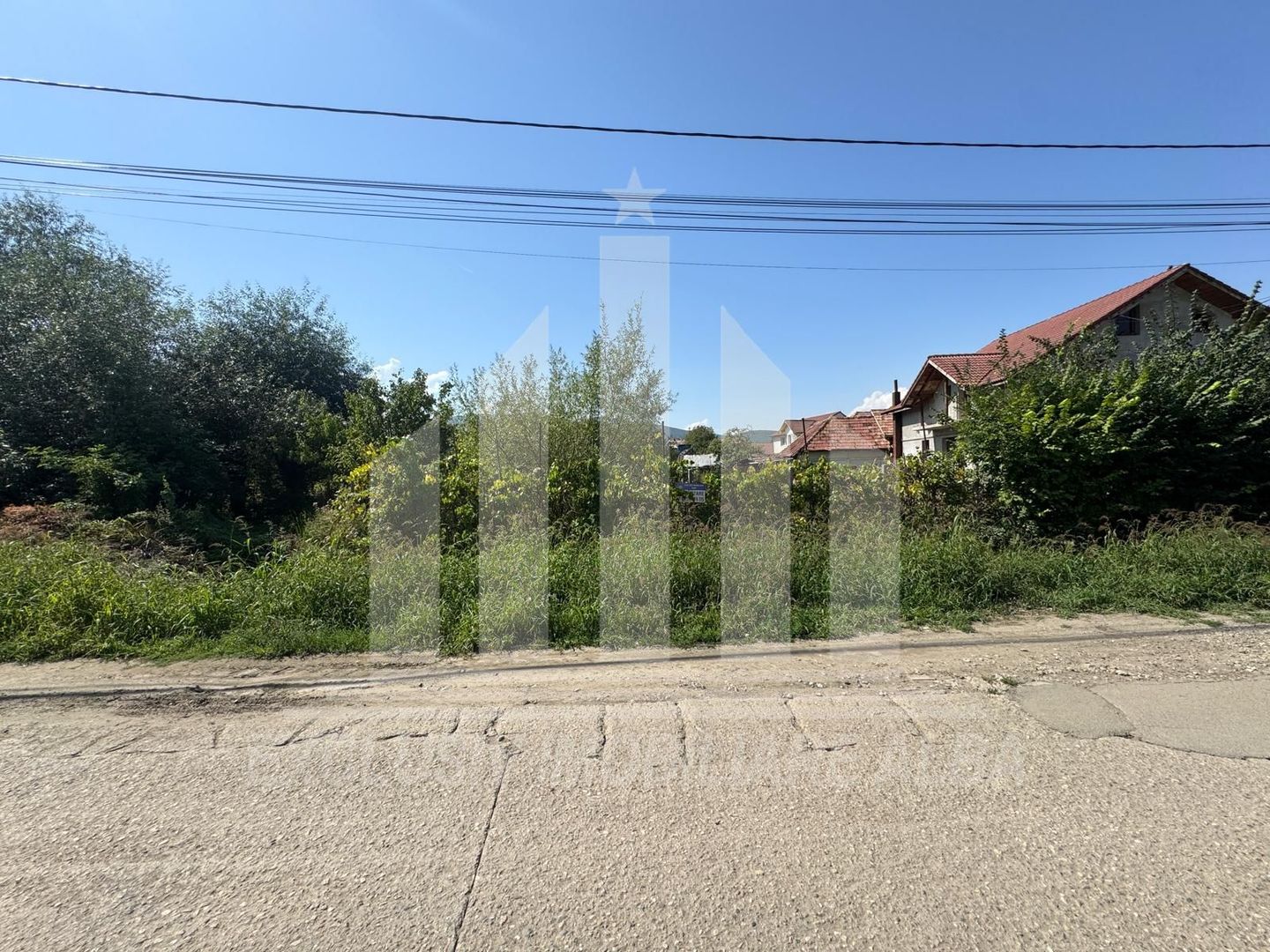 Teren intravilan in suprafata de aprox. 600 mp in Micesti - Poză 2