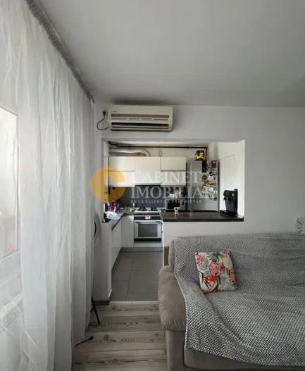 Apartament cu 2 camere zona Zimbru - Poză 3