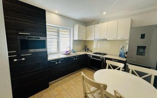 COSMOPOLIS - Apartament cu 3 camere, mobilat si utilat. - Poză 8