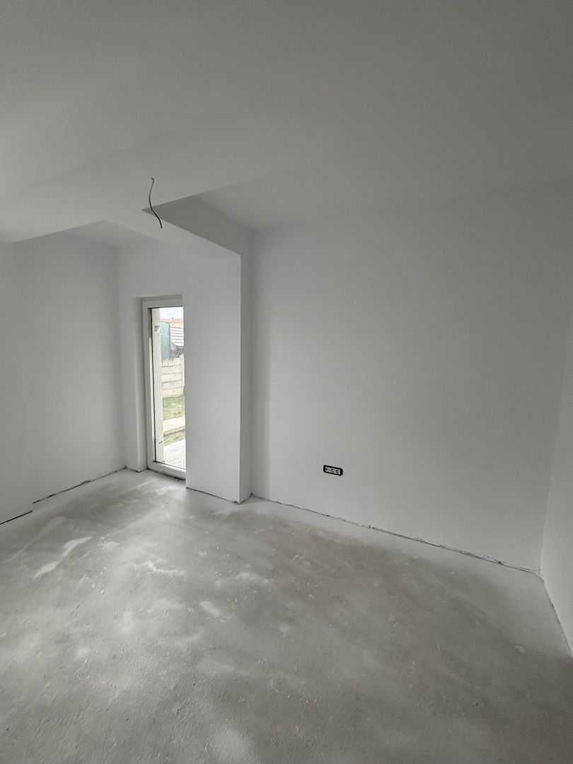 Apartament 3 camere în imobil nou - Poză 9