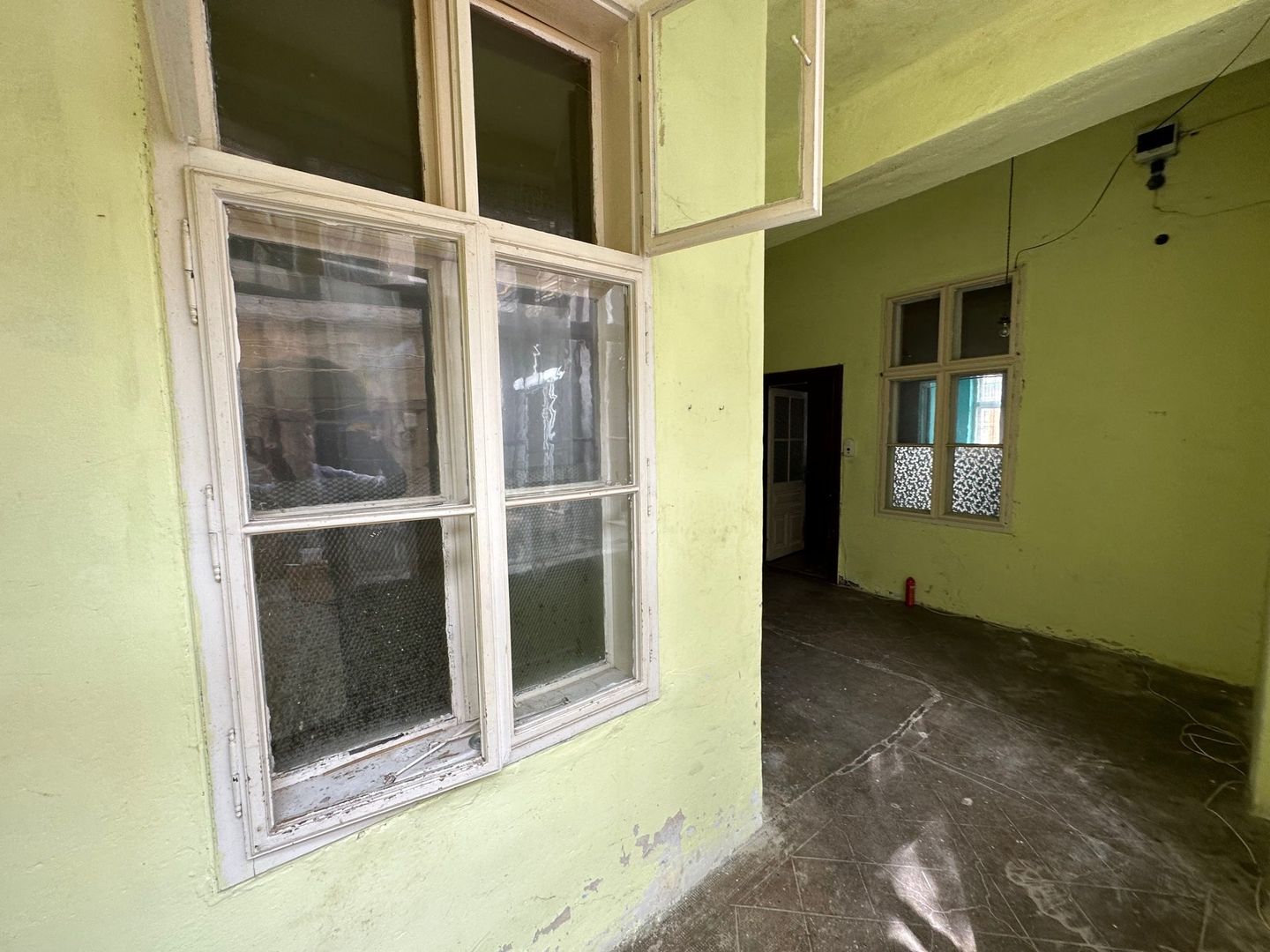 Apartament în cladire istorică renovată - Poză 7