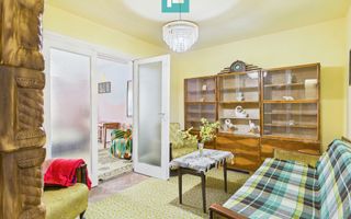 Apartament Săvârşin vizavi de intrarea la Castel - Poză 6