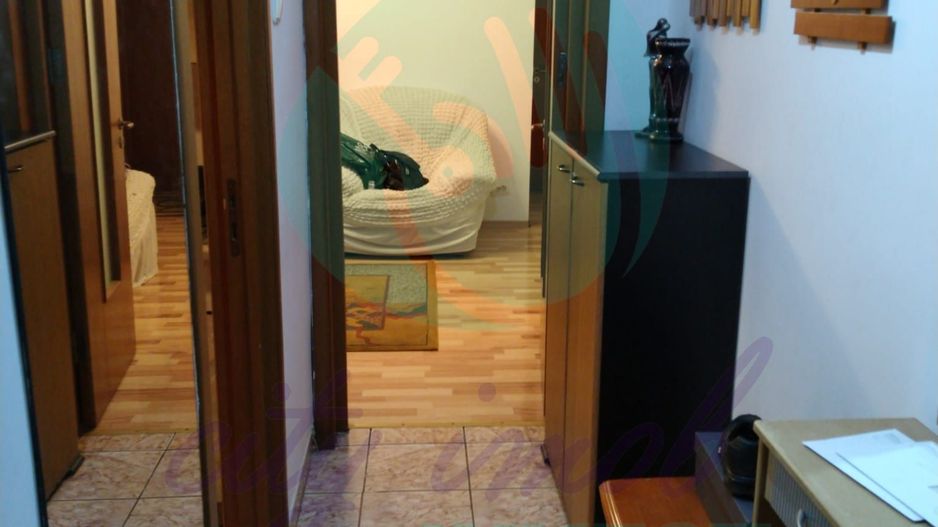 Apartament cu 3 camere la Metrou Timpuri Noi - Poză 7
