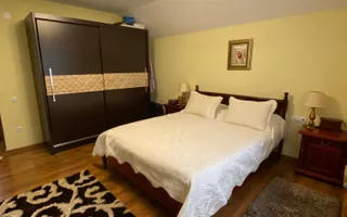 Vila  Frumoasa , individuala ,Sibiu ,7 camere , 5 Bai , mobilata ,utilata - Poză 21