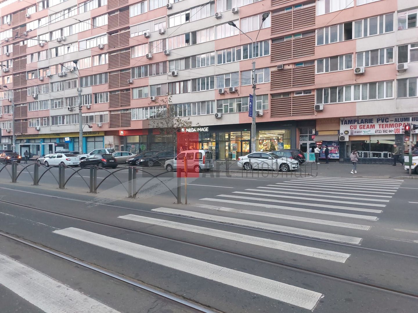 Spatiu comercial Stefan cel Mare, trafic pietonal intens, 47 mp - Poză 2
