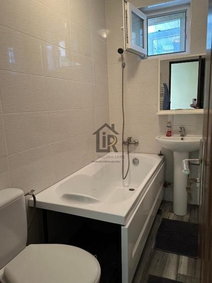 Casa 2 camere decomandate- Galata - Poză 9