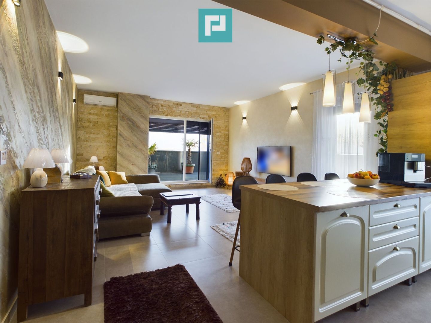 Penthouse deluxe cu terasă  în Adora Park - Poză 1