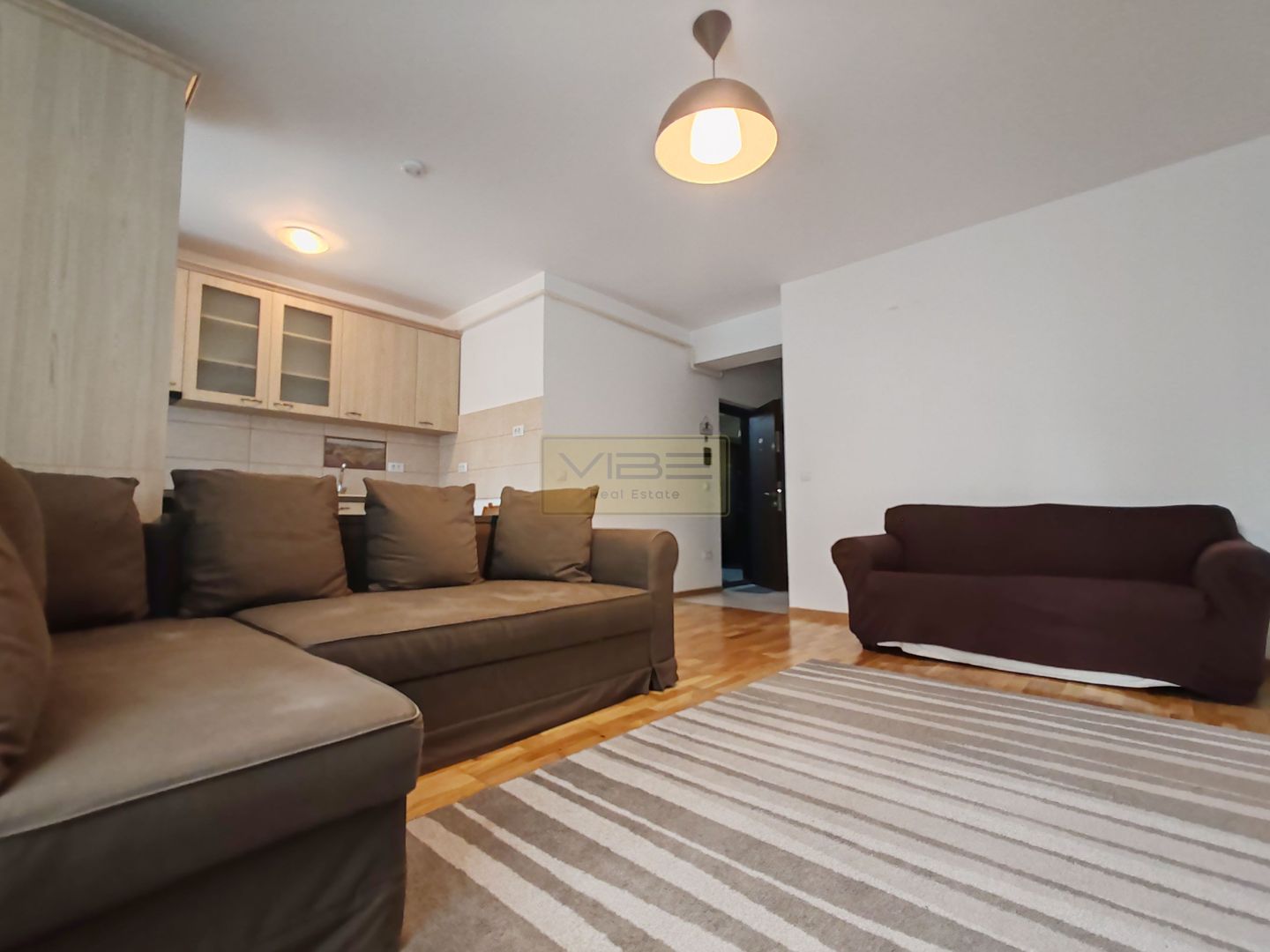 Piata Chirila- ATENEU- BLOC NOU ETAJ 1 ! - Poză 1