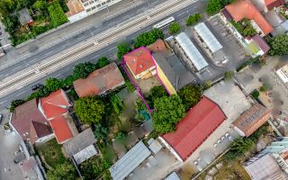 Imobil versatil D+P+E+M | Arteră principală Arad | Curte cu acces auto - Poză 3