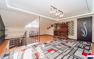 Casă de vânzare, Obileni, Hîncești ,185 m² ,16 ari, 2 garaje - Poză 14