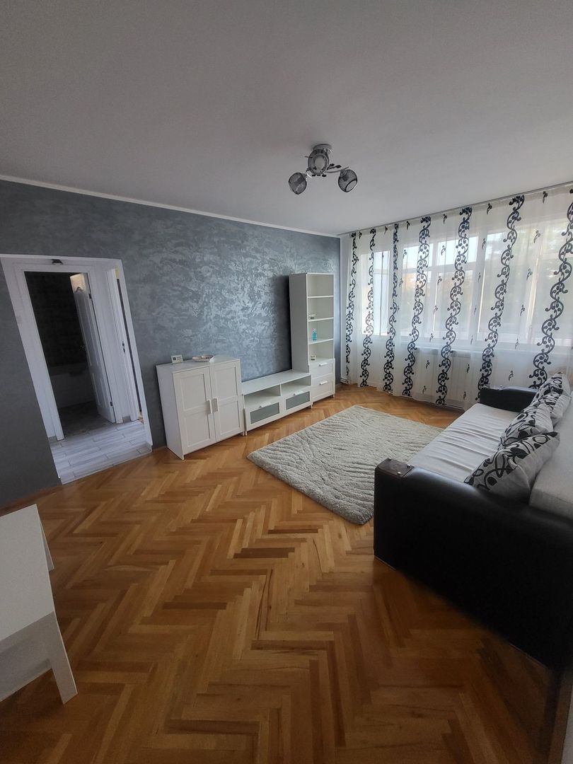 Apartament 2 camere Centru - Poză 1
