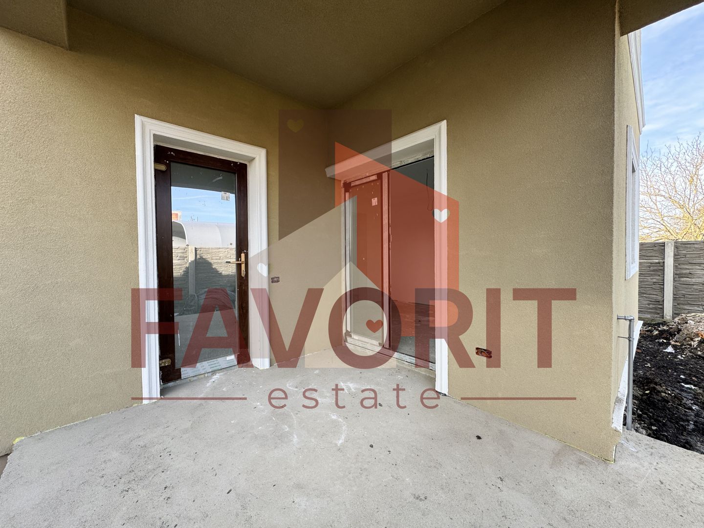 Casa Individuala in Mosnita. La asfalt. Cu Carport - Poză 13