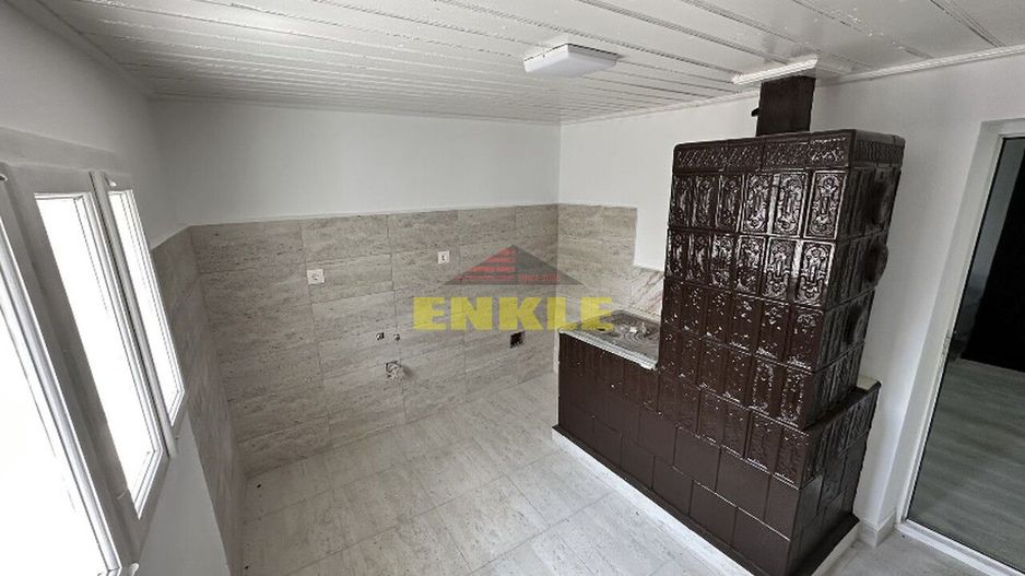 De vanzare casa, Zona Puskin, pret 60.500 € Neg! - Poză 3