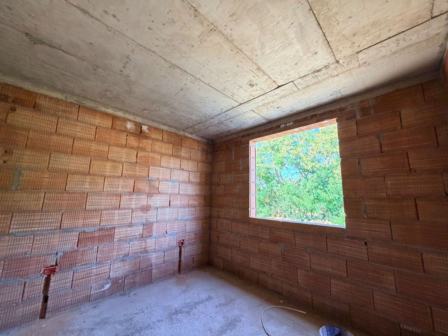 CASA INDIVIDUALA- ZONA SAGULUI - Poză 6