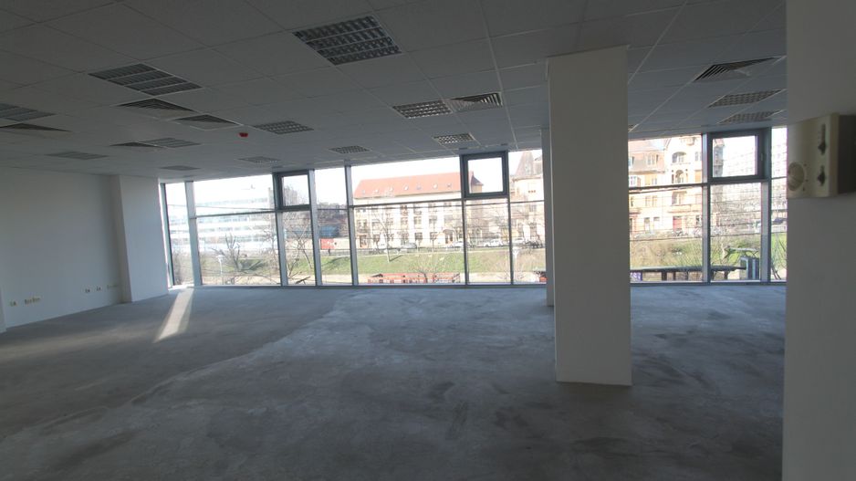 Spatiu birouri- 526mp -4734 euro/luna+TVA - zona Semicentrala - Poză 24