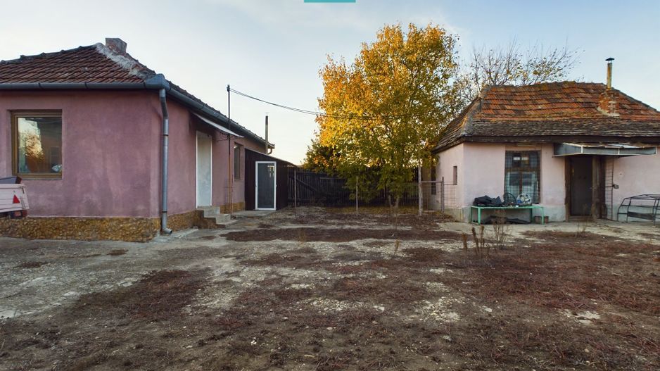 Casă cu teren generos în Sânnicolau Mic - Poză 12