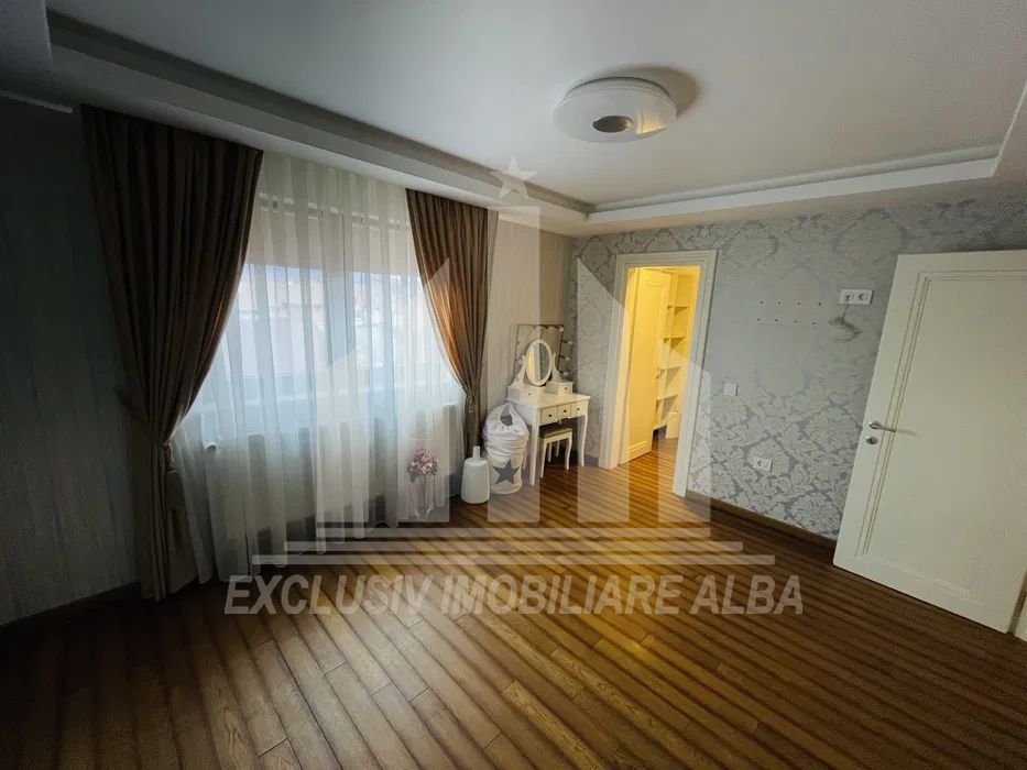 Casa de vanzare ultrafinisata, Lipoveni - Poză 4