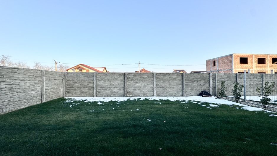 Duplex modern cu grădină, la intrare în Moșnița Nouă - Poză 26